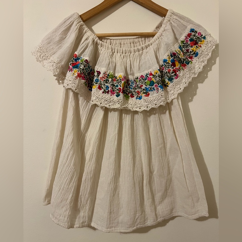 Vintage Gauzy Top with Floral Embroidery